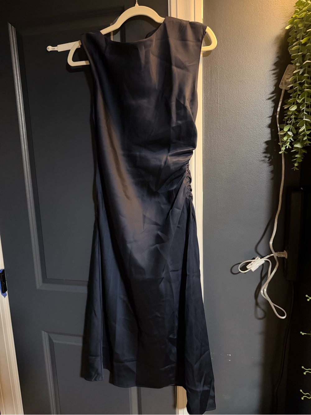 Banana republic Classic Navy Sleeveless Midi Dress